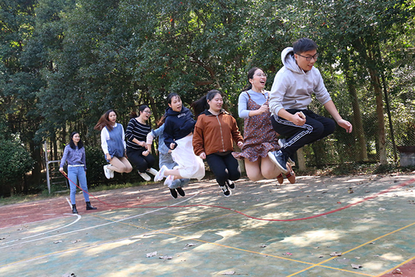 5bd9954e99337.jpg 06.jpg